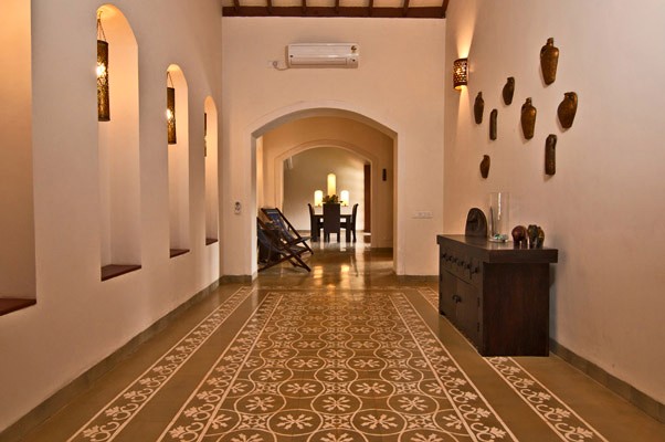 josephine villa hallway